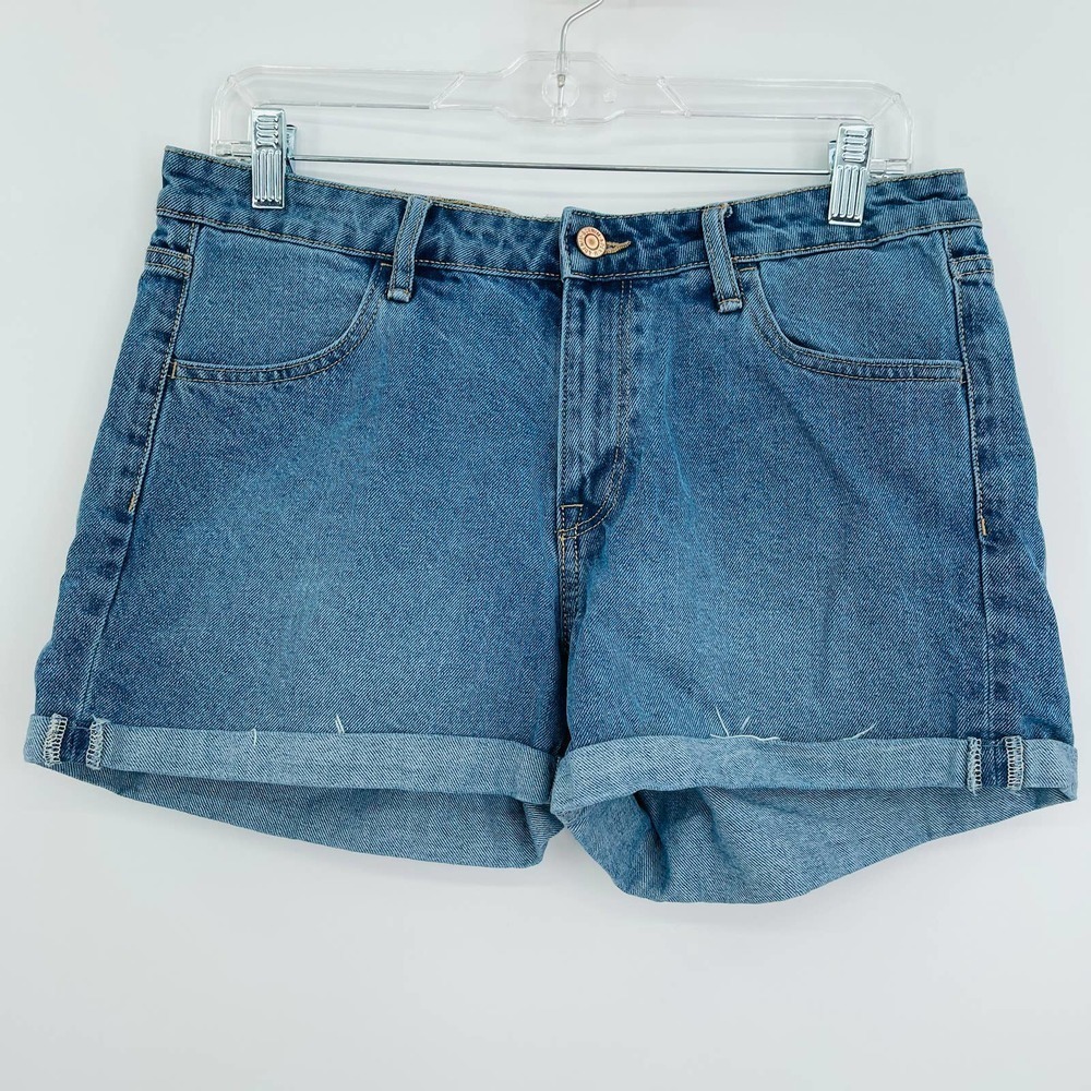 & Denim regular waist cuffed jean shorts